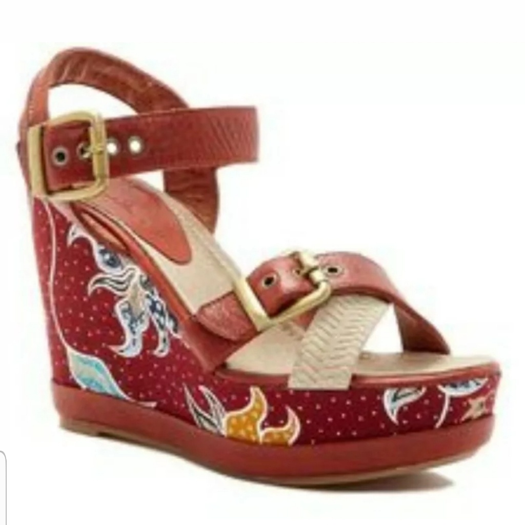 Blackstone Batik Wedge Sandals, Color Rust Size 37